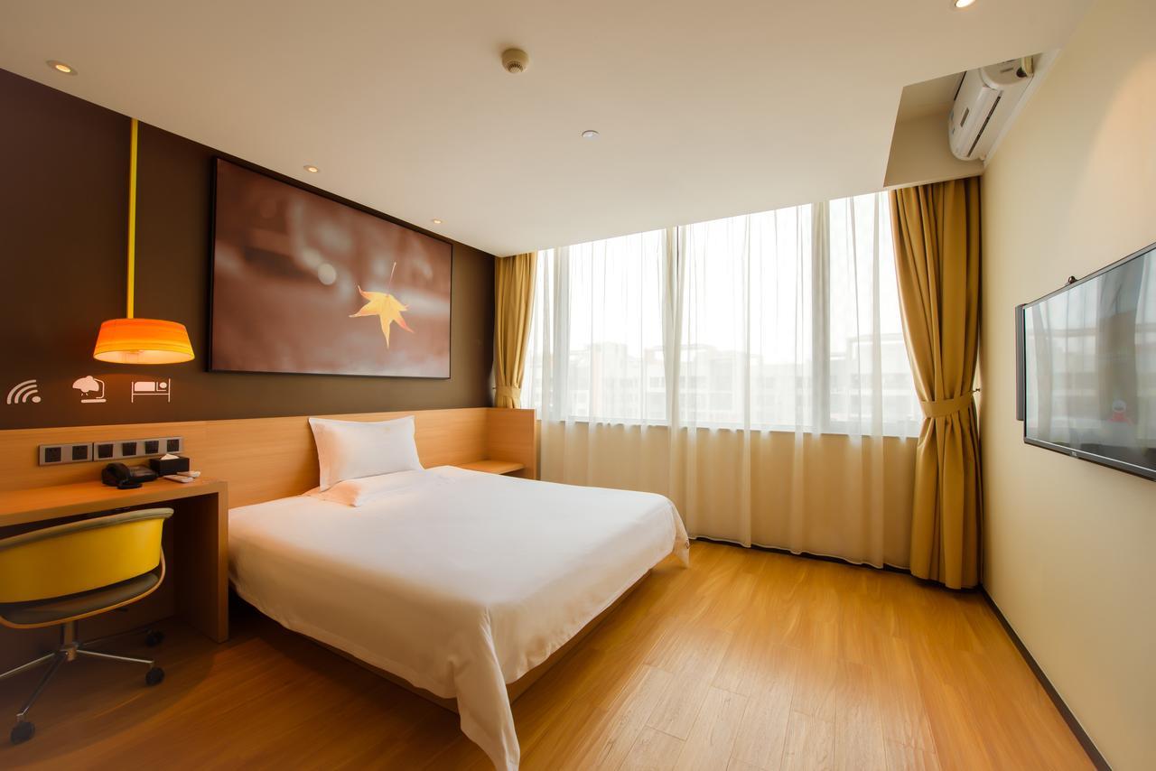Iu Hotel Zhanjiang Haibin Avenue Xinhaimingchen ภายนอก รูปภาพ