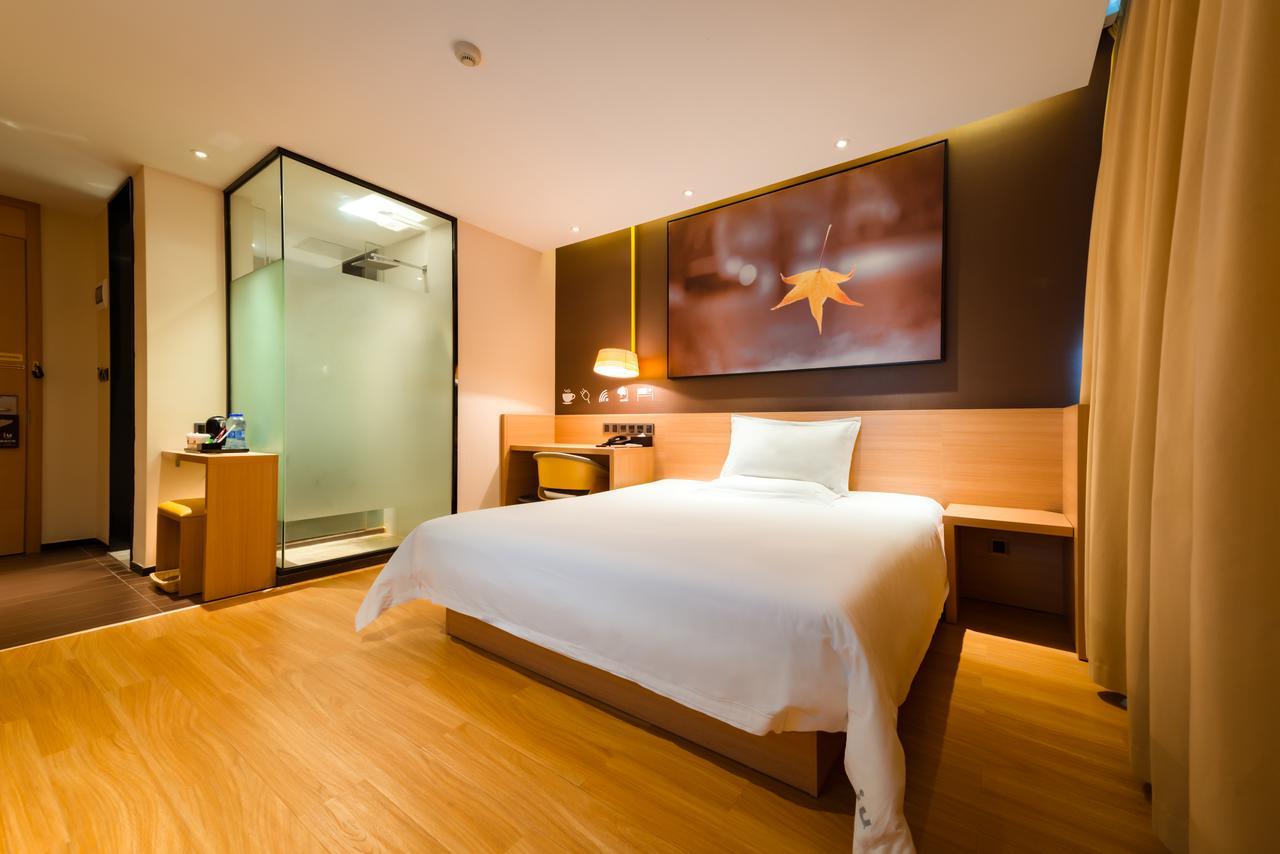 Iu Hotel Zhanjiang Haibin Avenue Xinhaimingchen ภายนอก รูปภาพ