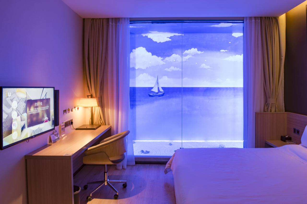 Iu Hotel Zhanjiang Haibin Avenue Xinhaimingchen ภายนอก รูปภาพ